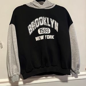 BROOKLYN sweatshirt (black/gray) from shien